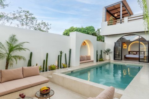 270m2 Villa in Seminyak, Badung, Indonesia No. 9670 2
