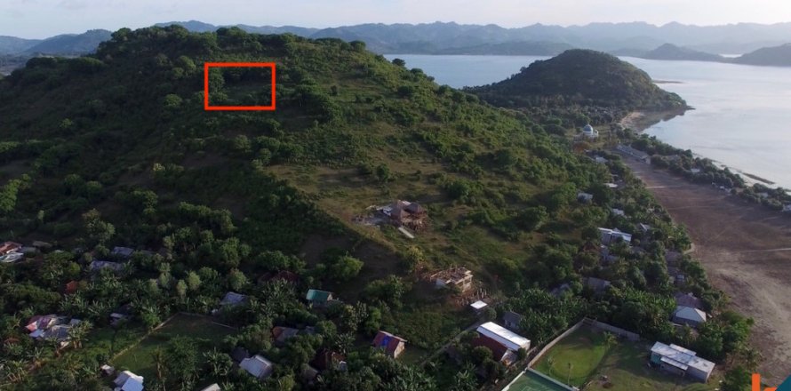 Land in Central Lombok, Indonesia No. 10485