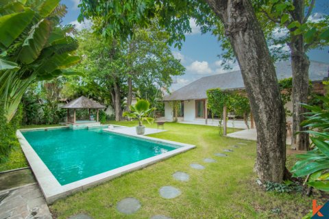 5 bedrooms Villa in Badung, Indonesia No. 10770
