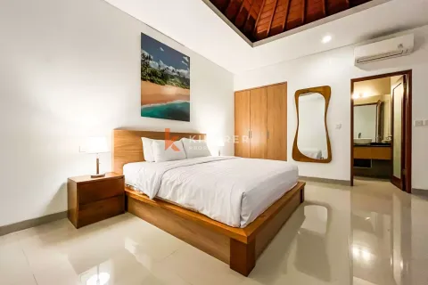 3 bedrooms Villa in Tibubeneng, Badung, Indonesia No. 12044 24