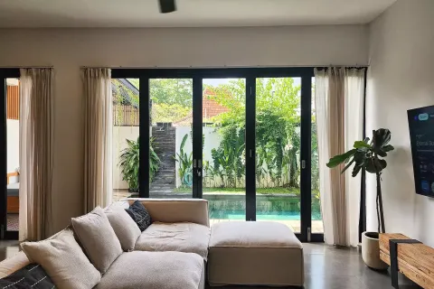 4 bedrooms Villa in Canggu, Badung, Indonesia No. 10636 7