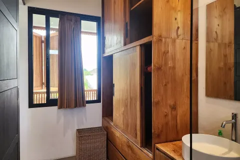 4 bedrooms Villa in Canggu, Badung, Indonesia No. 10636 26
