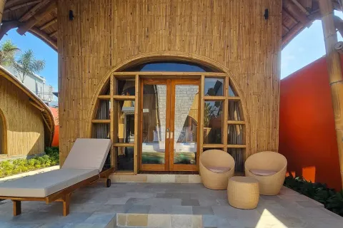 6 bedrooms Villa in Legian, Kuta, Badung, Indonesia No. 10634 3