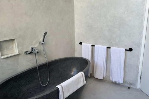 3 bedrooms Villa in Tampaksiring, Gianyar, Indonesia No. 9470 11