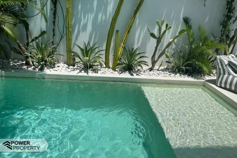 3 bedrooms Villa in Tampaksiring, Gianyar, Indonesia No. 9470 18