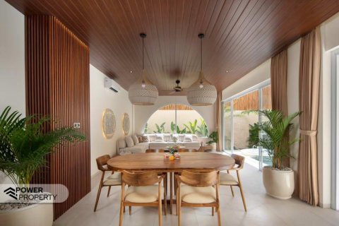 3 bedrooms Villa in Canggu, Badung, Indonesia No. 9472 11