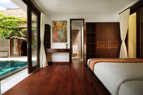 4 bedrooms Villa in South Denpasar, Denpasar, Indonesia No. 898 6
