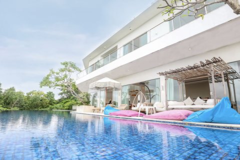 6 bedrooms Villa in South Kuta, Badung, Indonesia No. 966 2