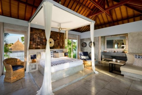 4 bedrooms Villa in Canggu, Badung, Indonesia No. 963 13