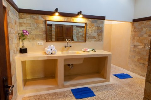 4 bedrooms Villa in Seminyak, Badung, Indonesia No. 961 9