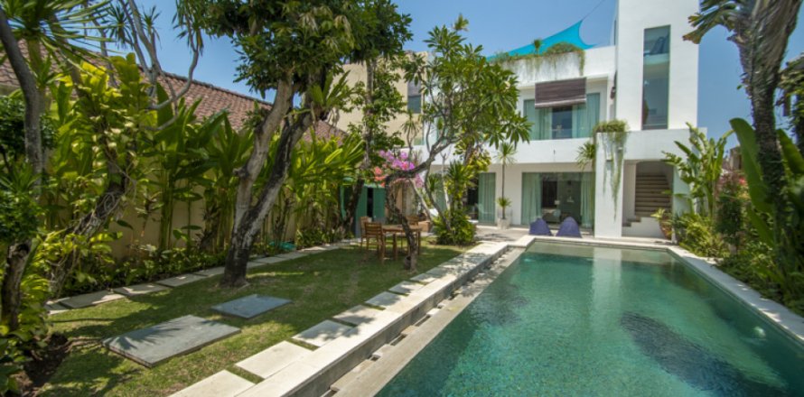 Вилла с 4 спальнями в Seminyak, Бадунг, Индонезия № 11465