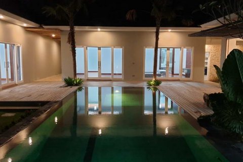3 bedrooms Villa in Kerobokan, Badung, Indonesia No. 7792 21