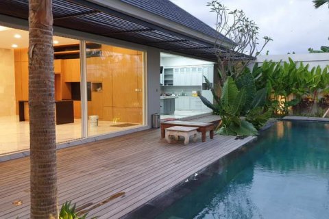 3 bedrooms Villa in Kerobokan, Badung, Indonesia No. 7792 19