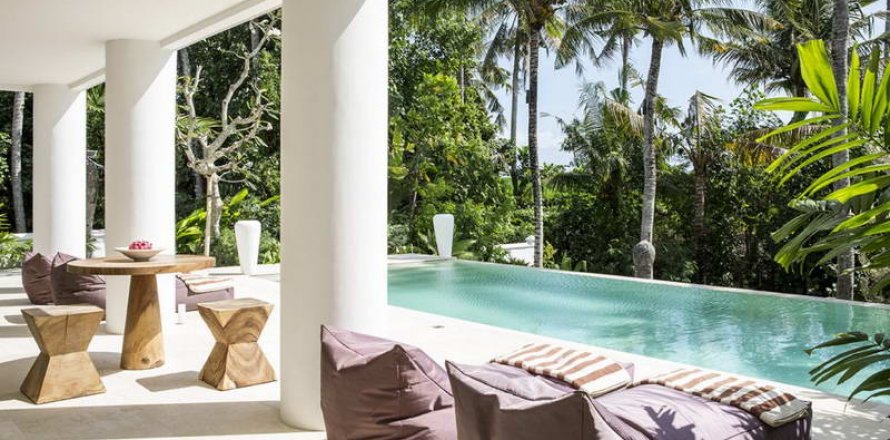 5 bedrooms Villa in Pererenan, Mengwi, Badung, Indonesia No. 7798