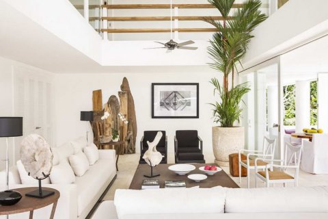 5 bedrooms Villa in Pererenan, Mengwi, Badung, Indonesia No. 7798 12