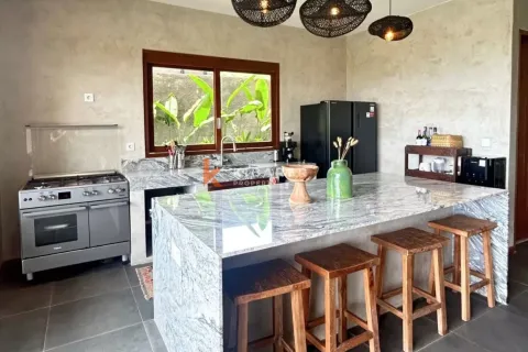 3 bedrooms Villa in South Kuta, Badung, Indonesia No. 12314 3