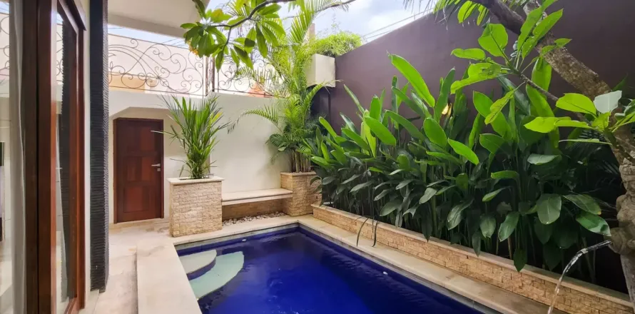 3 bedrooms Villa in Seminyak, Badung, Indonesia No. 10548