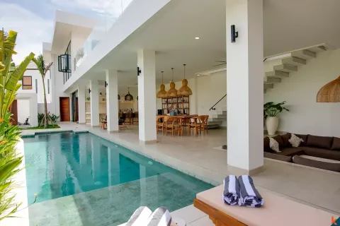 5 bedrooms Villa in Denpasar, Indonesia No. 10546 4
