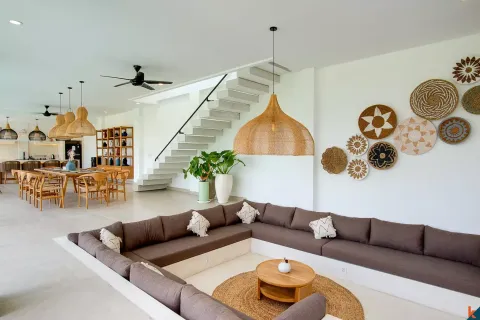 5 bedrooms Villa in Denpasar, Indonesia No. 10546 9