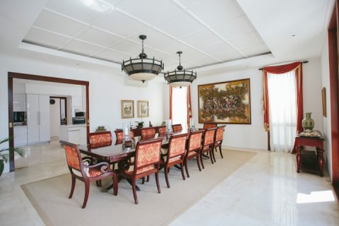6 bedrooms Villa in Seminyak, Badung, Indonesia No. 657 8