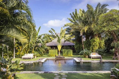Вилла с 5 спальнями в Canggu, Бадунг, Индонезия № 661 4