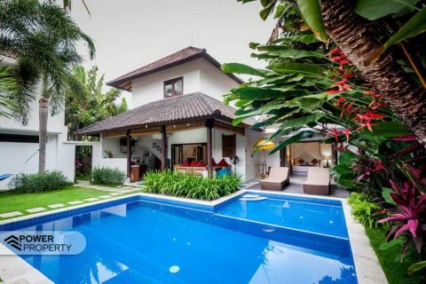 5 bedrooms Villa in Seminyak, Badung, Indonesia No. 7686
