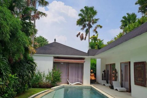 5 bedrooms Villa in Canggu, Badung, Indonesia No. 7688 3