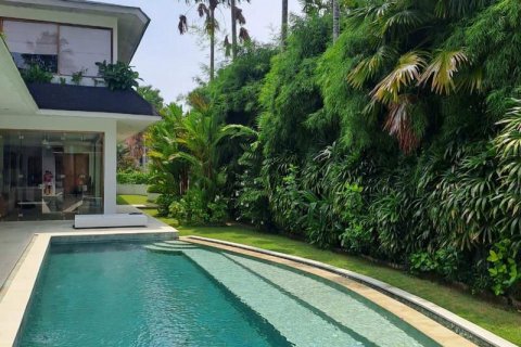 5 bedrooms Villa in Canggu, Badung, Indonesia No. 7688 12