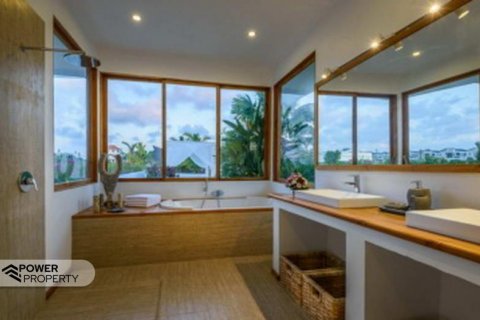 5 bedrooms Villa in Canggu, Badung, Indonesia No. 7688 22