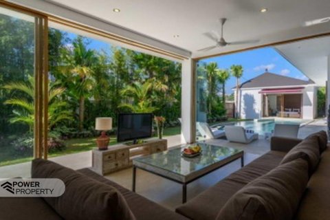 5 bedrooms Villa in Canggu, Badung, Indonesia No. 7688 24