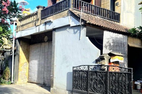 5 bedrooms Villa in Denpasar, Indonesia No. 7683