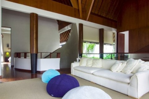 3 bedrooms Villa in Seminyak, Badung, Indonesia No. 1322 18