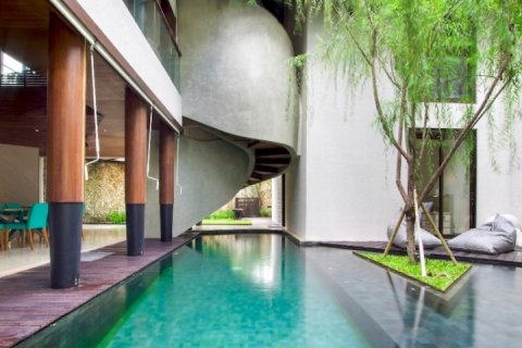 3 bedrooms Villa in Seminyak, Badung, Indonesia No. 1322 8