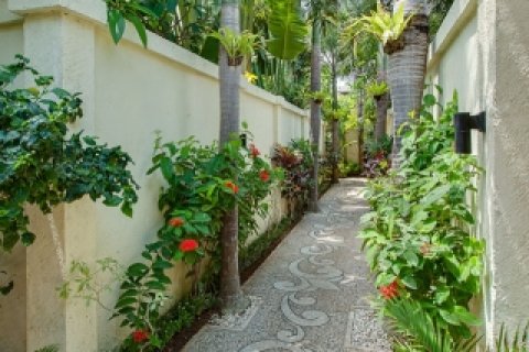 Вилла с 2 спальнями в Seminyak, Бадунг, Индонезия № 1323 5
