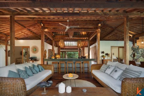 4 bedrooms Villa in Badung, Indonesia No. 11568 3