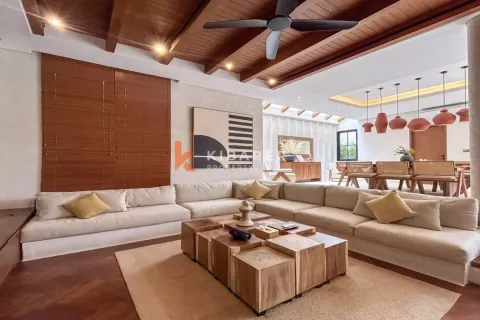 3 bedrooms Villa in Tibubeneng, Badung, Indonesia No. 12288 9