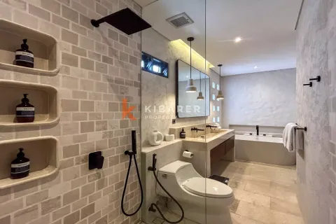 3 bedrooms Villa in Tibubeneng, Badung, Indonesia No. 12288 14