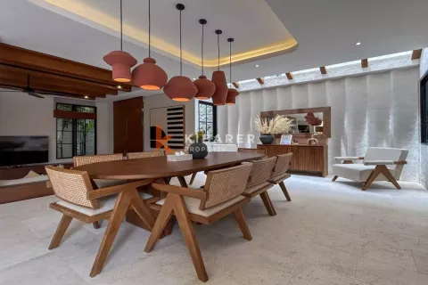 3 bedrooms Villa in Tibubeneng, Badung, Indonesia No. 12288 6