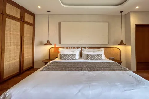 3 bedrooms Villa in Tibubeneng, Badung, Indonesia No. 12288 11
