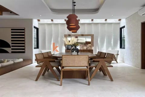 3 bedrooms Villa in Tibubeneng, Badung, Indonesia No. 12288 7