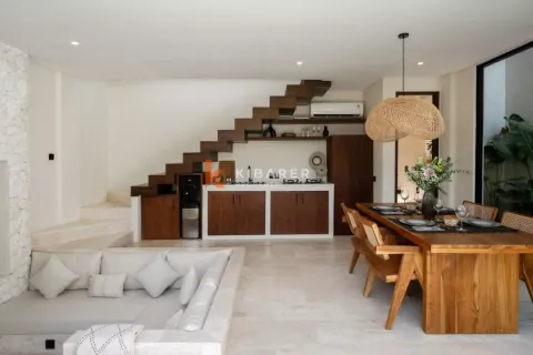 2 bedrooms Villa in Kuta, Badung, Indonesia No. 12287 8