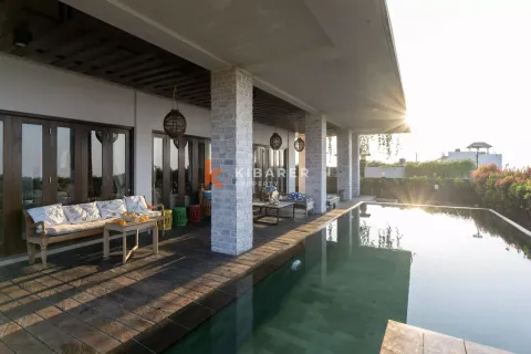 6 bedrooms Villa in South Kuta, Badung, Indonesia No. 12907 10