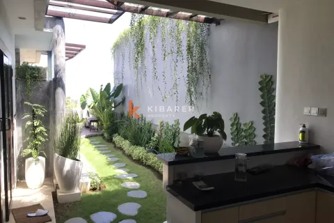 2 bedrooms Villa in South Kuta, Badung, Indonesia No. 12908 4