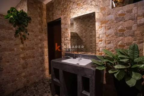 2 bedrooms Villa in South Kuta, Badung, Indonesia No. 12908 9