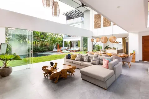 5 bedrooms Villa in Tibubeneng, Badung, Indonesia No. 12020 8