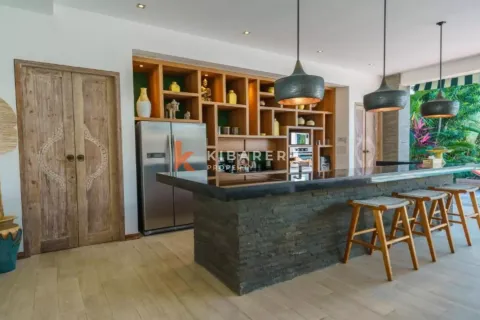 3 bedrooms Villa in Tibubeneng, Badung, Indonesia No. 12019 10