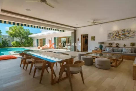 3 bedrooms Villa in Tibubeneng, Badung, Indonesia No. 12019 7