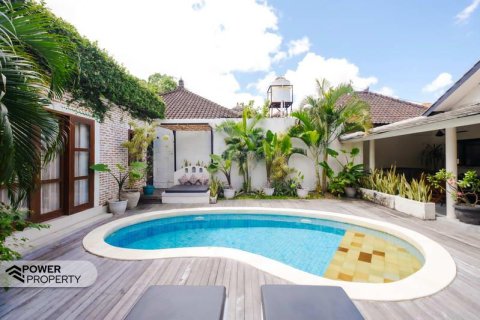 3 bedrooms Villa in Kerobokan, Badung, Indonesia No. 9305 20