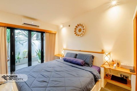 3 bedrooms Villa in Kerobokan, Badung, Indonesia No. 9305 17