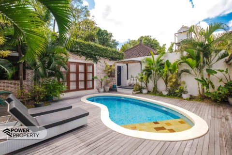 3 bedrooms Villa in Kerobokan, Badung, Indonesia No. 9305 10